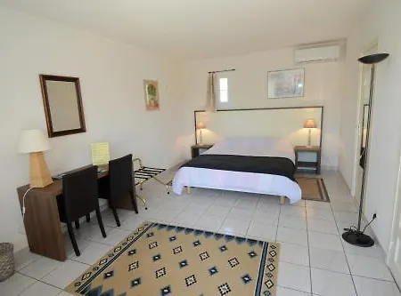 Logis Le Relais Du Val D'orbieu