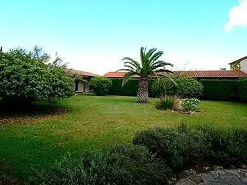 Logis Le Relais Du Val D'orbieu Hotel 3*