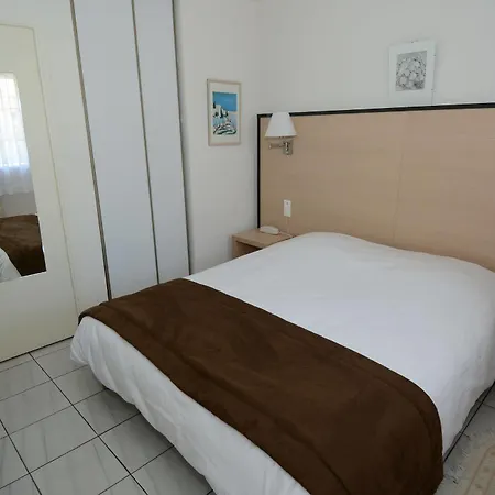 Hotel Logis Le Relais Du Val D'orbieu Ornaisons