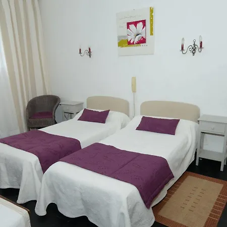 Logis Le Relais Du Val D'orbieu 3* Ornaisons