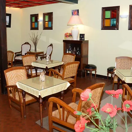 Logis Le Relais Du Val D'orbieu Hotel Ornaisons