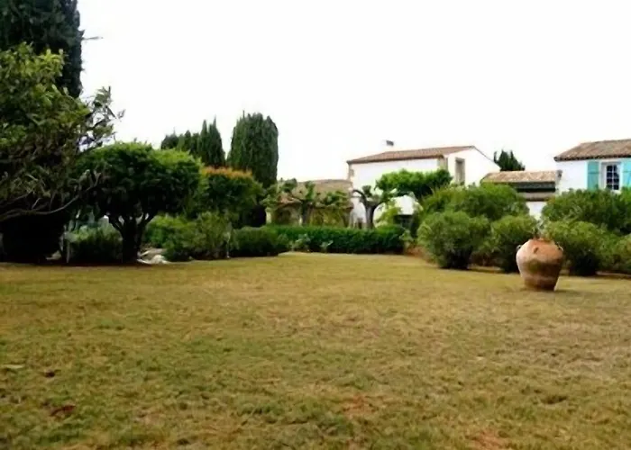 فندق Logis Le Relais Du Val D'orbieu 3*